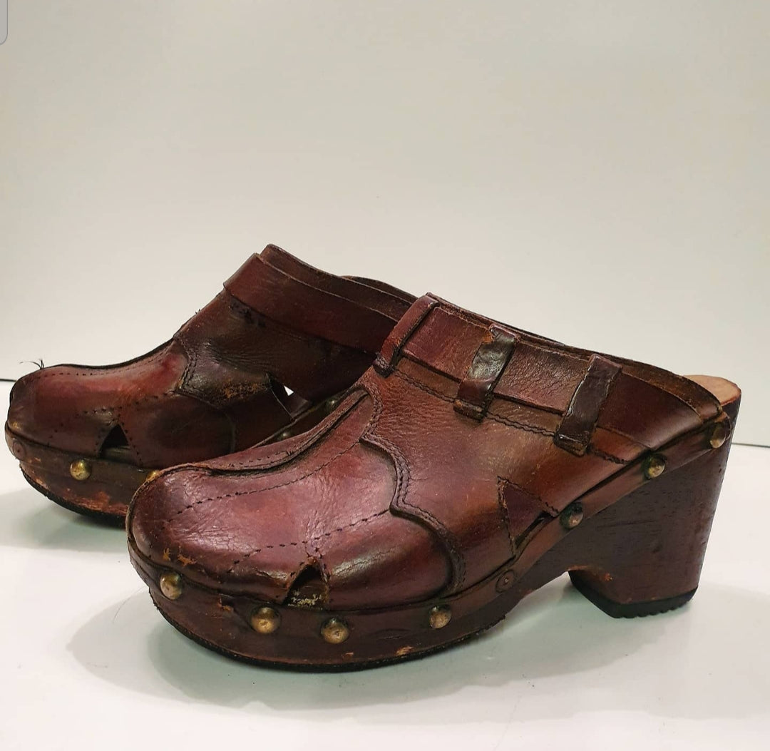 70s Leather Clog