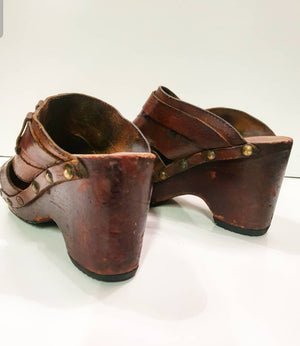 70s Leather Clog