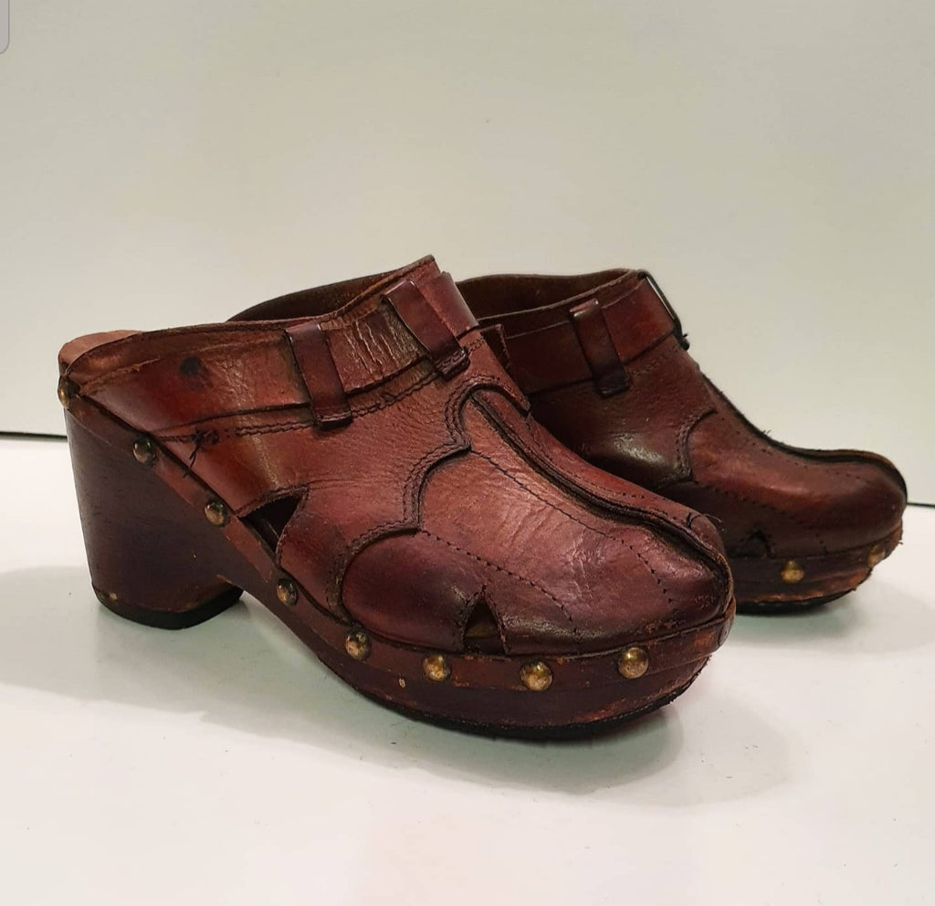 70s Leather Clog